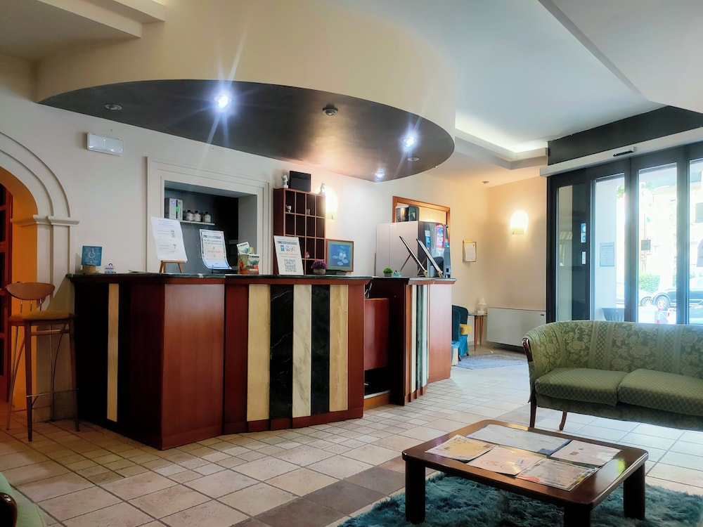 

Milano - Pistoia - Hotel Il Boschetto