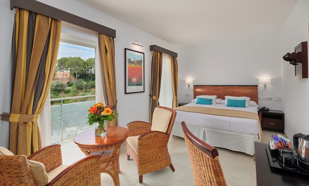 

Milano - Ses Salines, Maiorca - Hotel Apartamentos Cala Santanyi