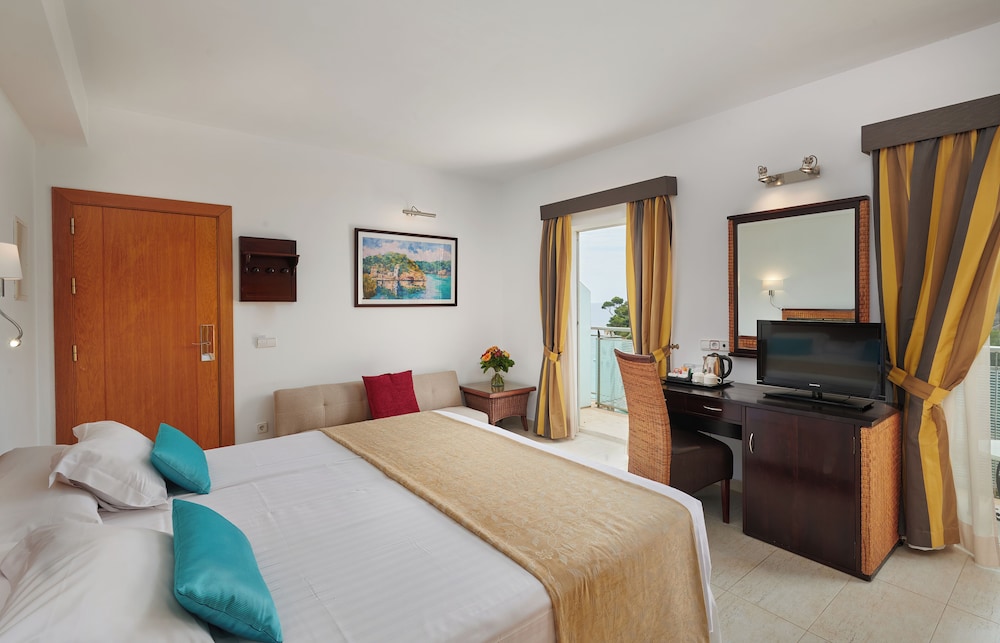 

Milano - Ses Salines, Maiorca - Hotel Apartamentos Cala Santanyi