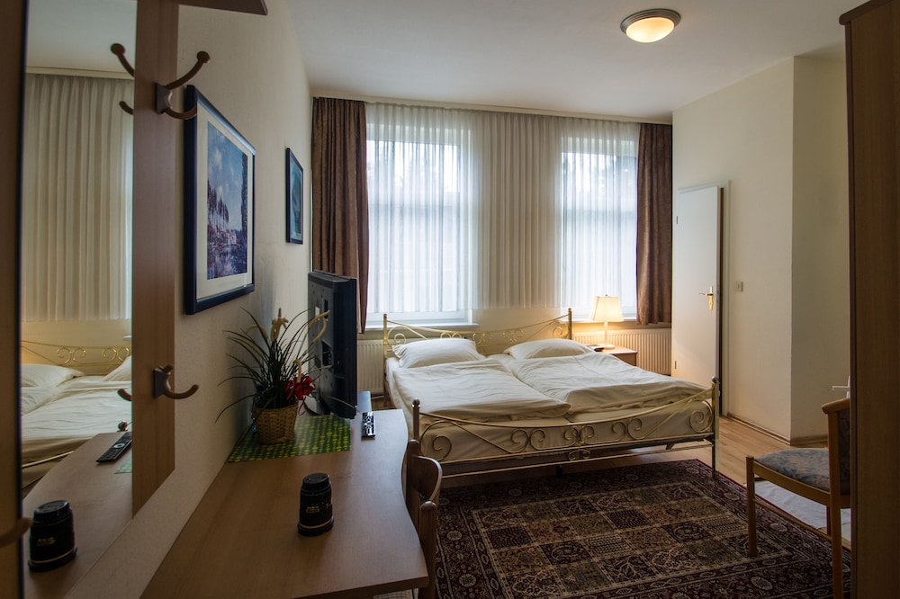 

Milano - Hannover - Hotel Apex