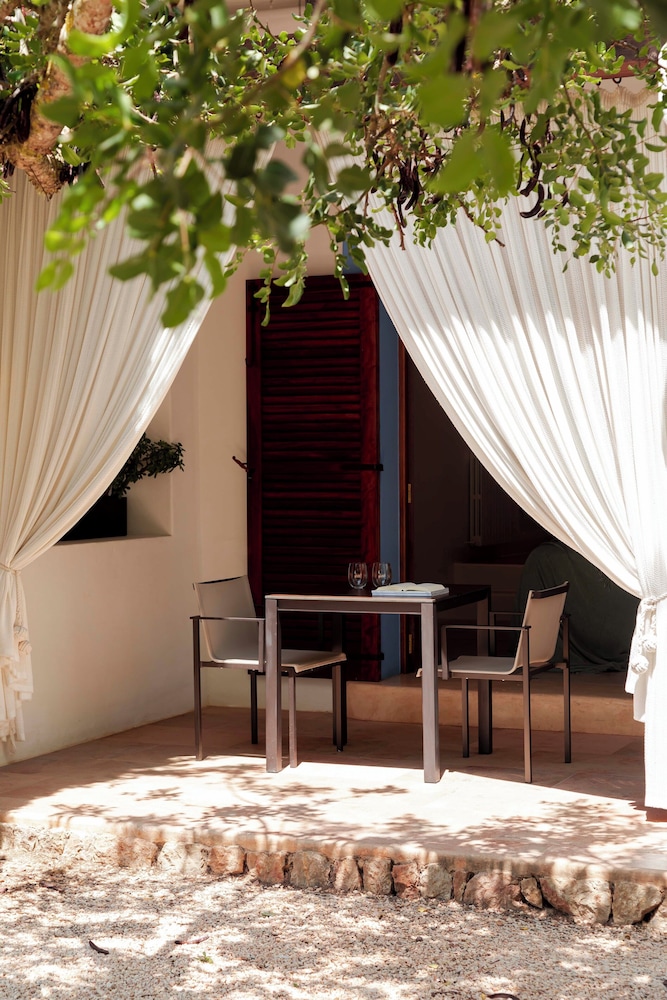 

Roma - Puerto de San Miguel - Ca Na Xica - Hotel & Spa