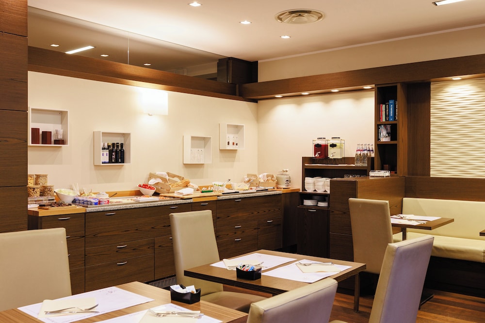 

Roma - Oleggio - Hotel Villa Delle Rose - Malpensa