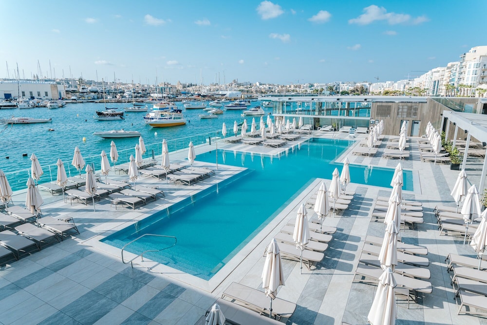 

Verona - La Valletta - Bayview Hotel by ST Hotels
