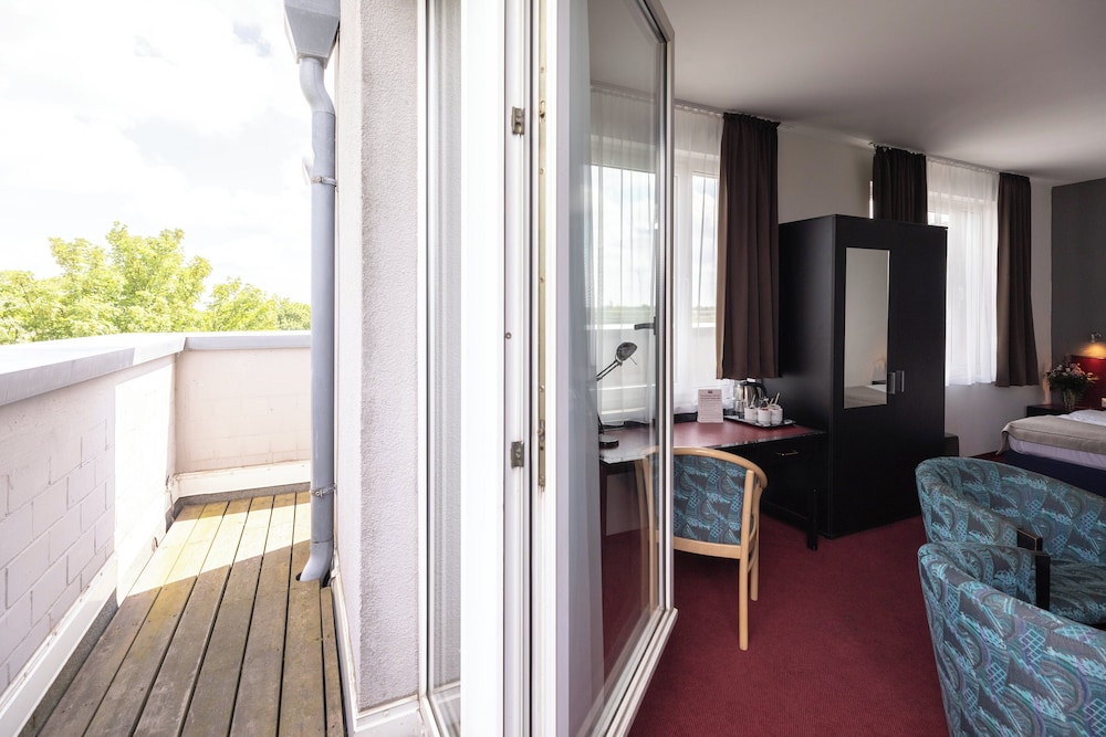 

Milano - Lipsia - Hotel Aviva