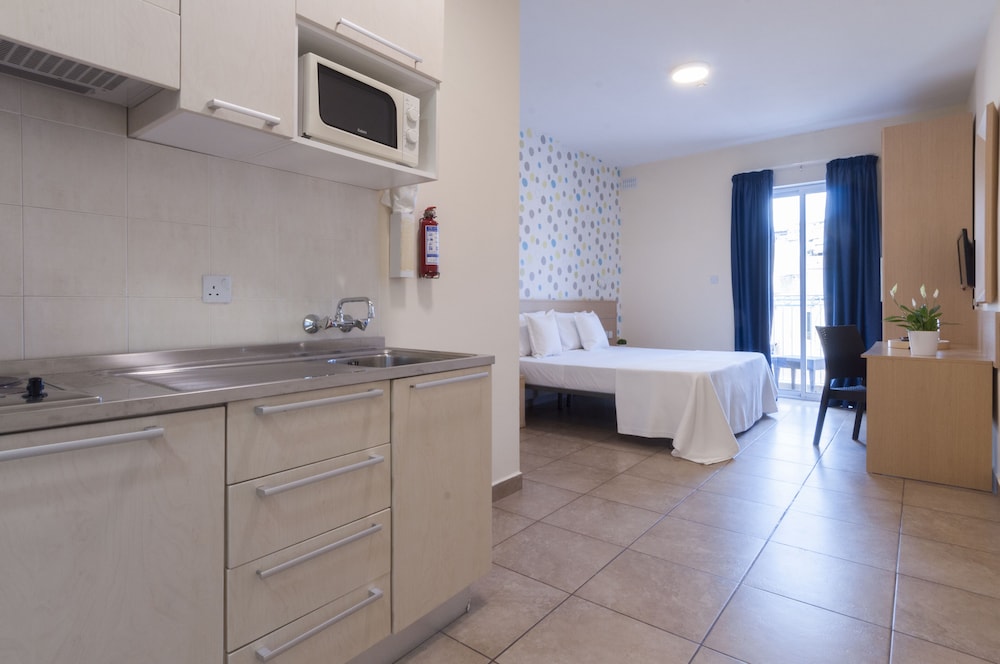 

Catania - Il-Gżira - Blubay Apartments by ST Hotels