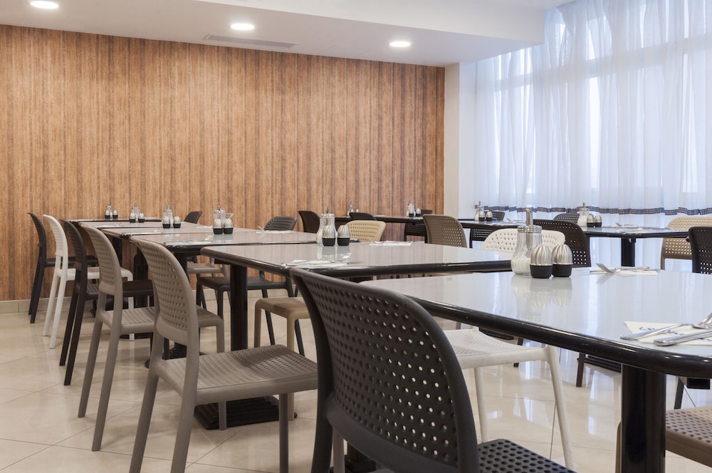 

Catania - Il-Gżira - Blubay Apartments by ST Hotels