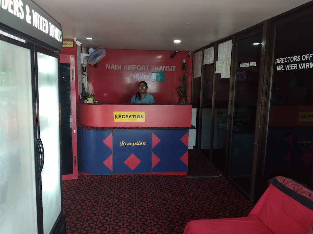 

Bologna - Nadi - Transit hotel