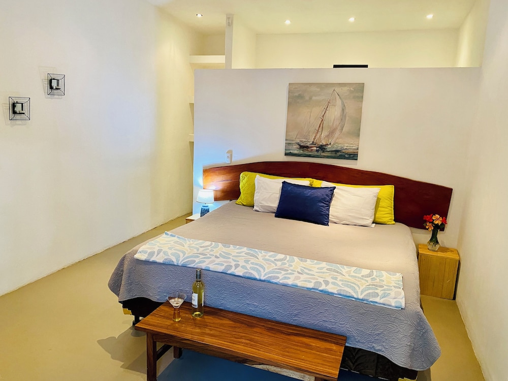 

Bari - Tamarindo - Antema Lodge