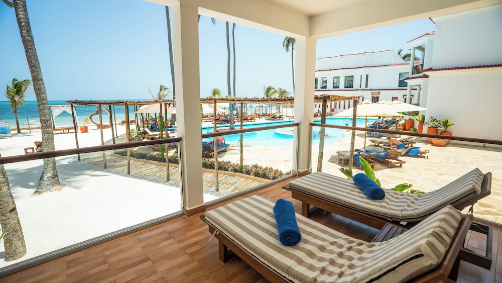 

Roma - Pongwe, Zanzibar - Dream of Zanzibar Resort & Spa - Premium All Inclusive