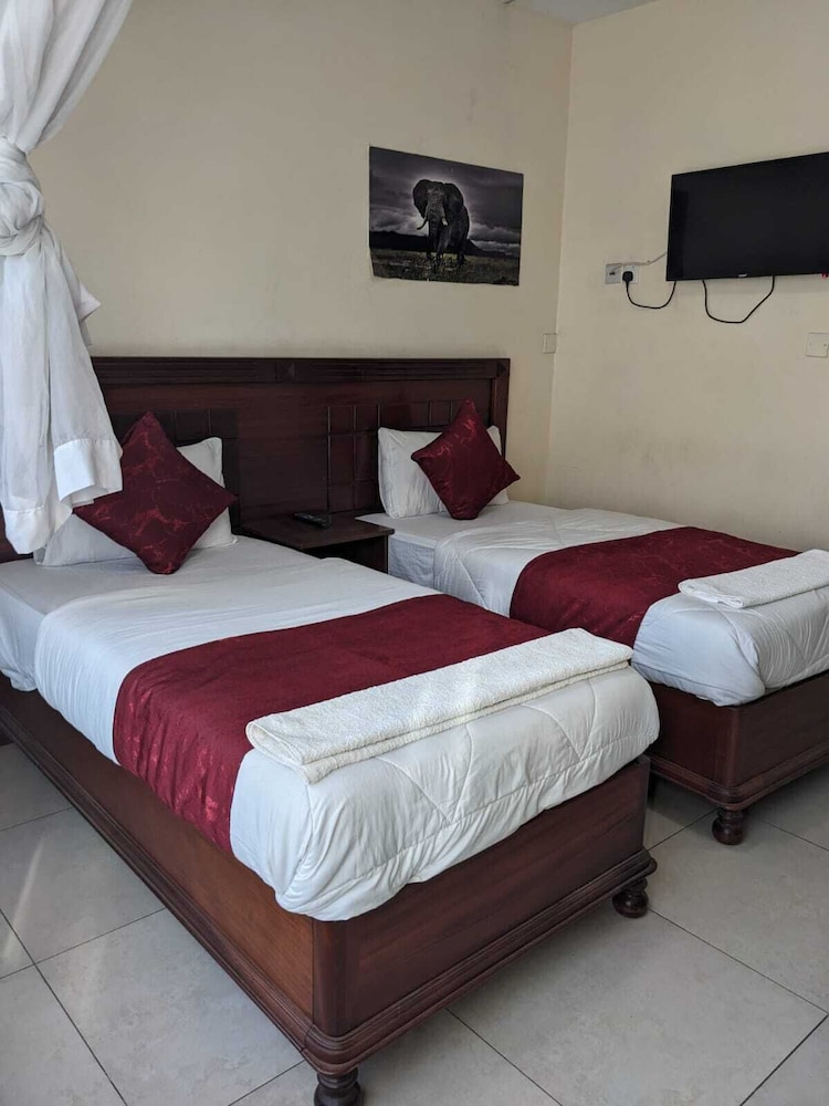 

Milano - Nairobi - Epitome Times Hotel