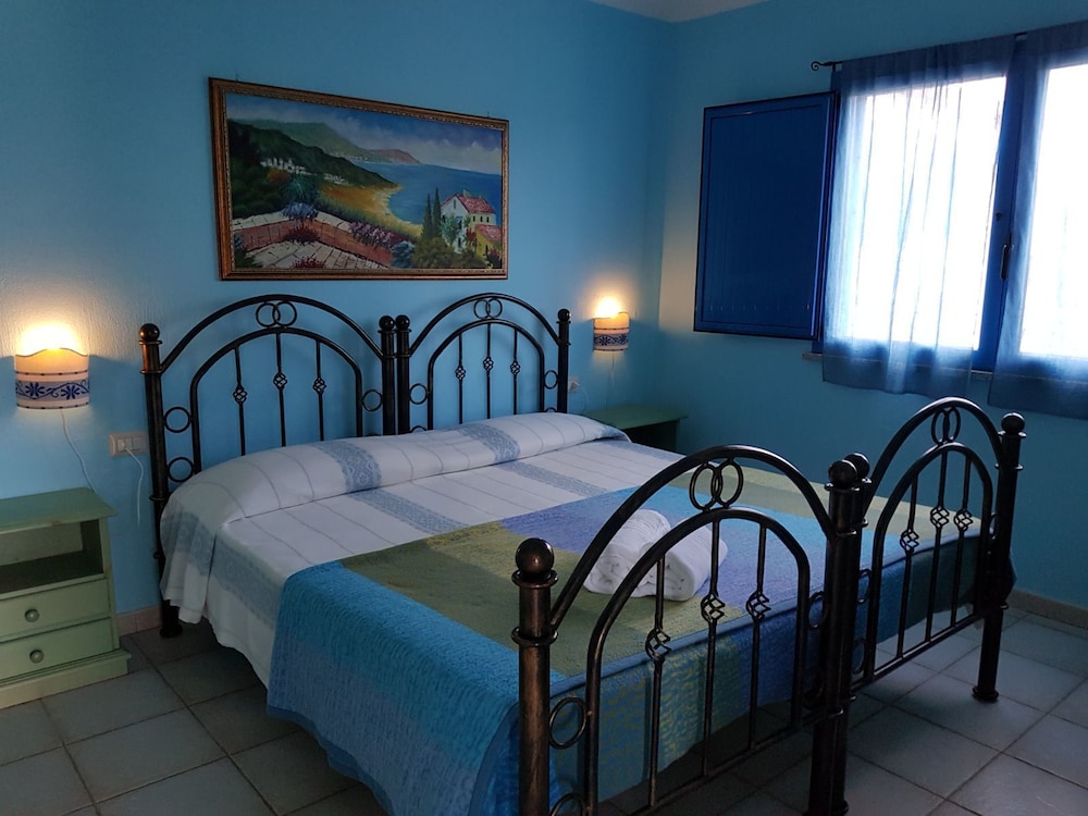 

Verona - Arbatax - Hotel Baia Cea