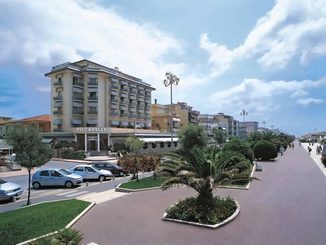 

Roma - Versilia e Costa Toscana, Mare Italia - Piccadilly