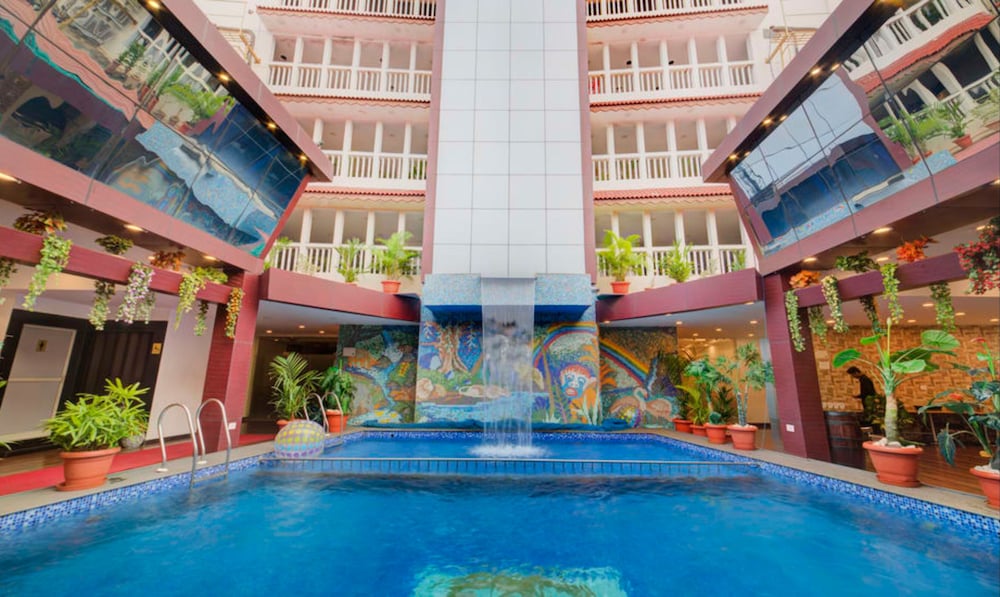 

Milano - Goa - Hotel Menino Executive