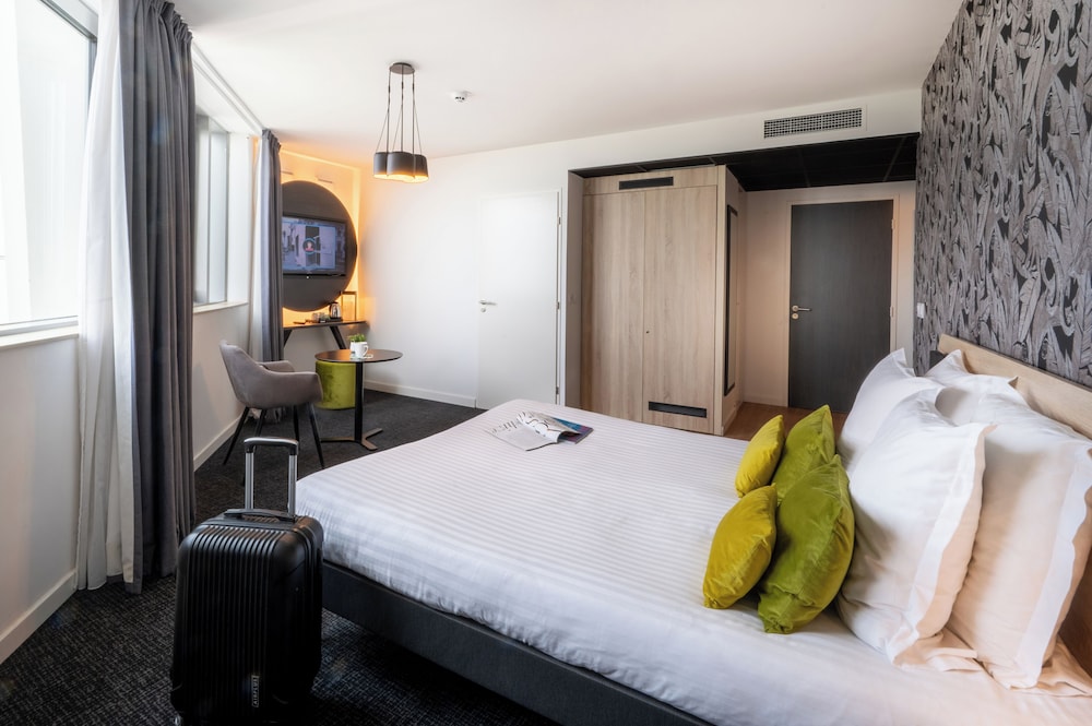 

Roma - Villeneuve-Loubet - Nemea Appart Hotel Nice Arenas Aéroport