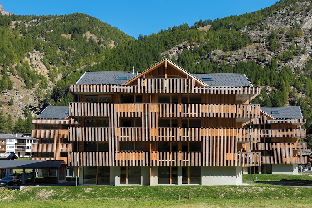 

Milano - Saas-Fee - Montela Hotel & Resort