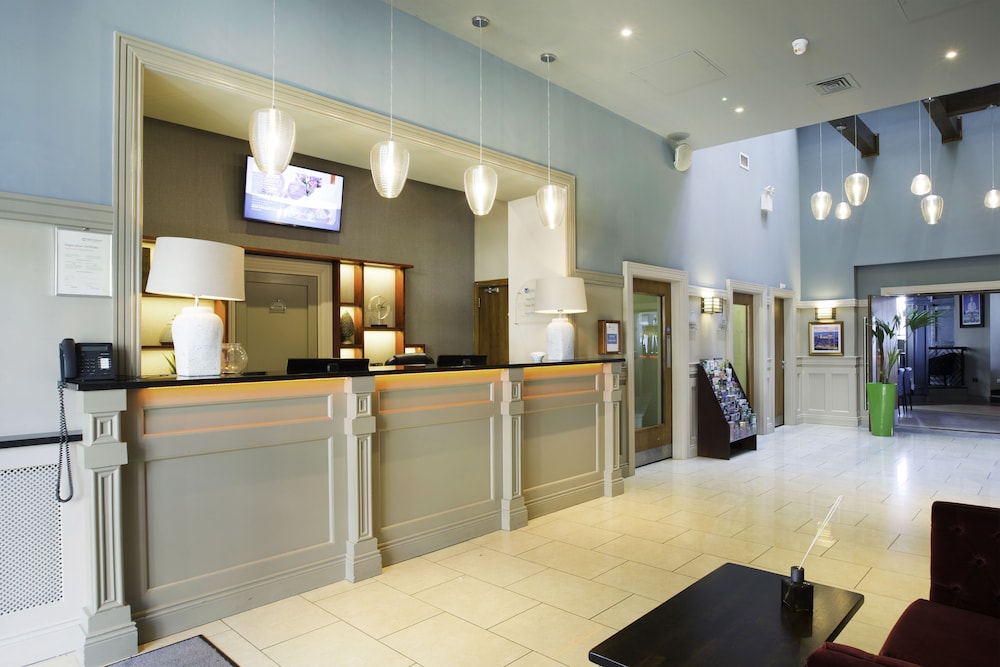 

Torino - Malahide - Metro Hotel Dublin Airport