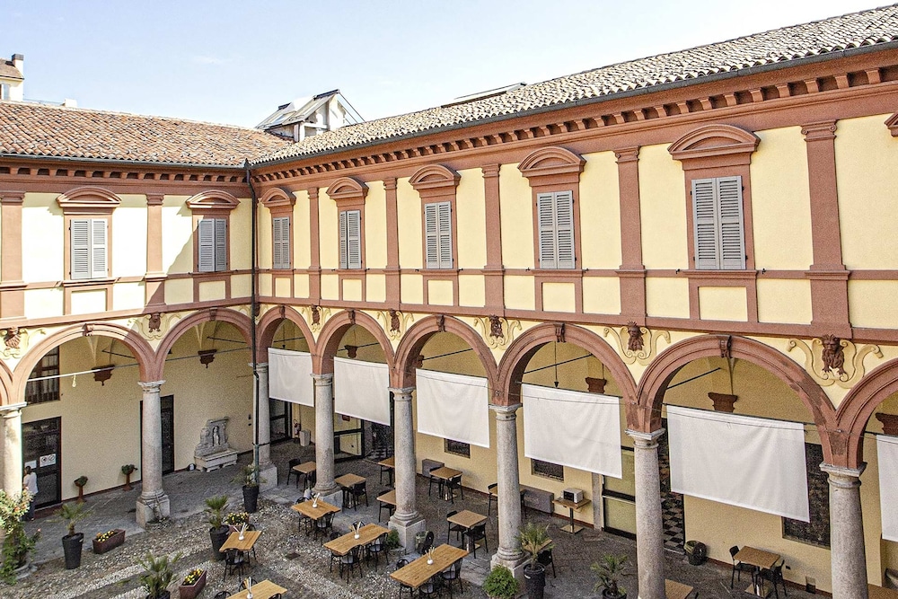 

Catania - Novara - Hotel Tornielli 9 by LVG Hotel Collection