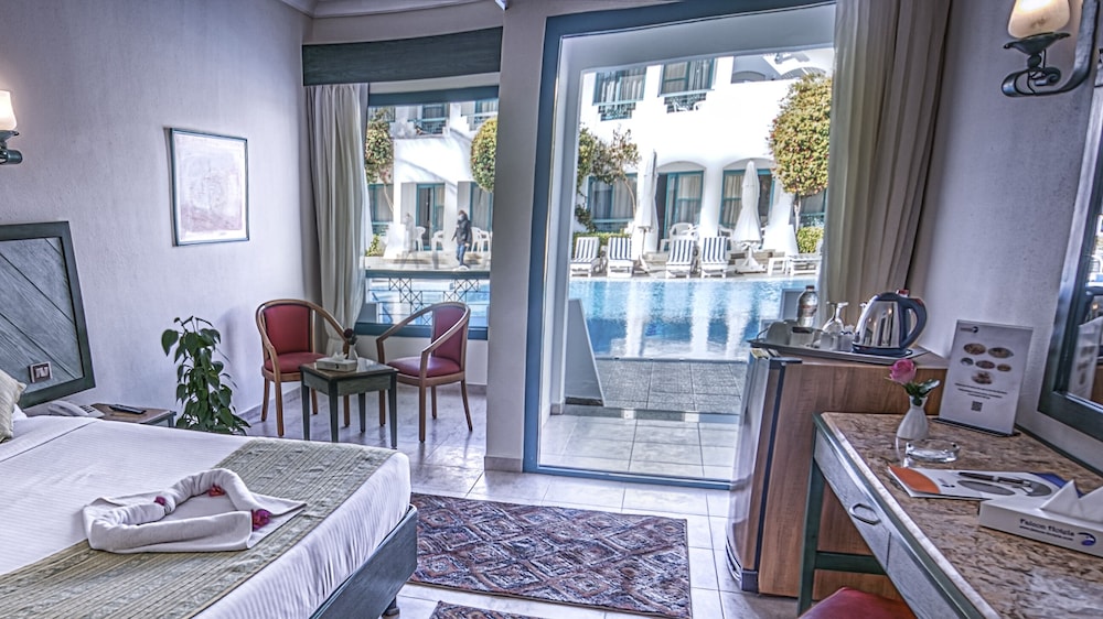 

Ancona - Sharm El Sheikh - Falcon Hills Hotel