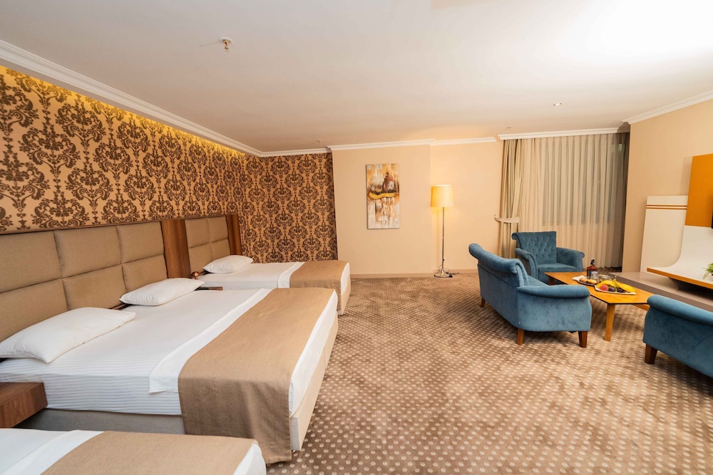 

Bologna - Beylikduzu - Boris Hotel Beylikdüzü