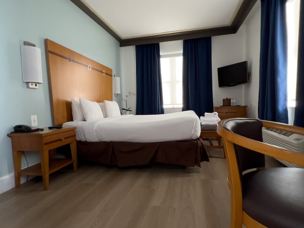 

Roma - Miami (FL) - Majestic Hotel South Beach