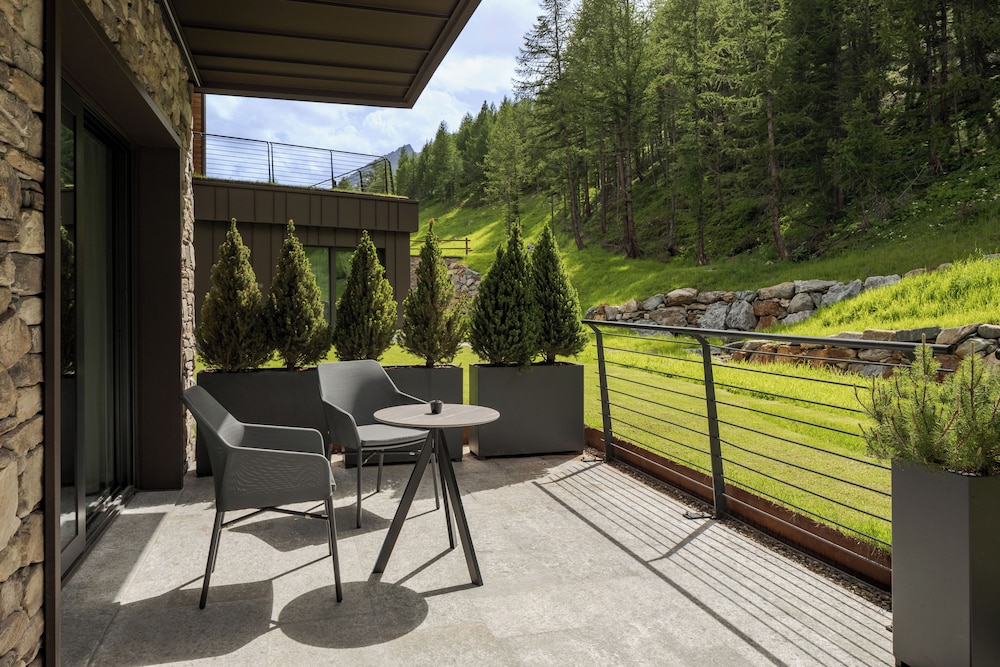 

Roma - Cervinia - Cervino - VRetreats