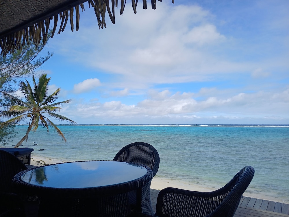 

Milano - Rarotonga - Reflections On Rarotonga