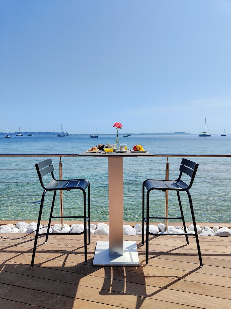 

Bologna - Hyeres - Hôtel Bor