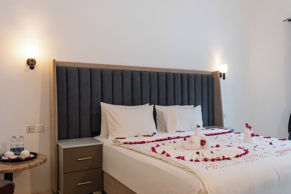 

Bologna - Nungwi, Zanzibar - Canary Hotel & SPA