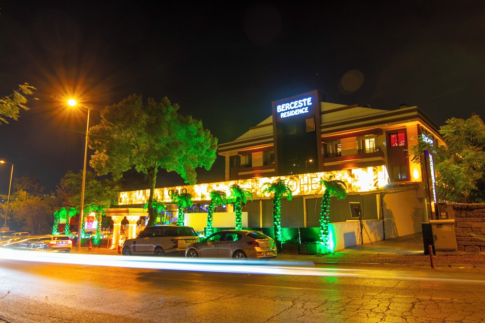 

Napoli - Kayseri - Berceste Residence