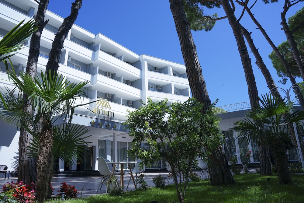 

Catania - Qerret - ATRIUM DELUXE RESORT