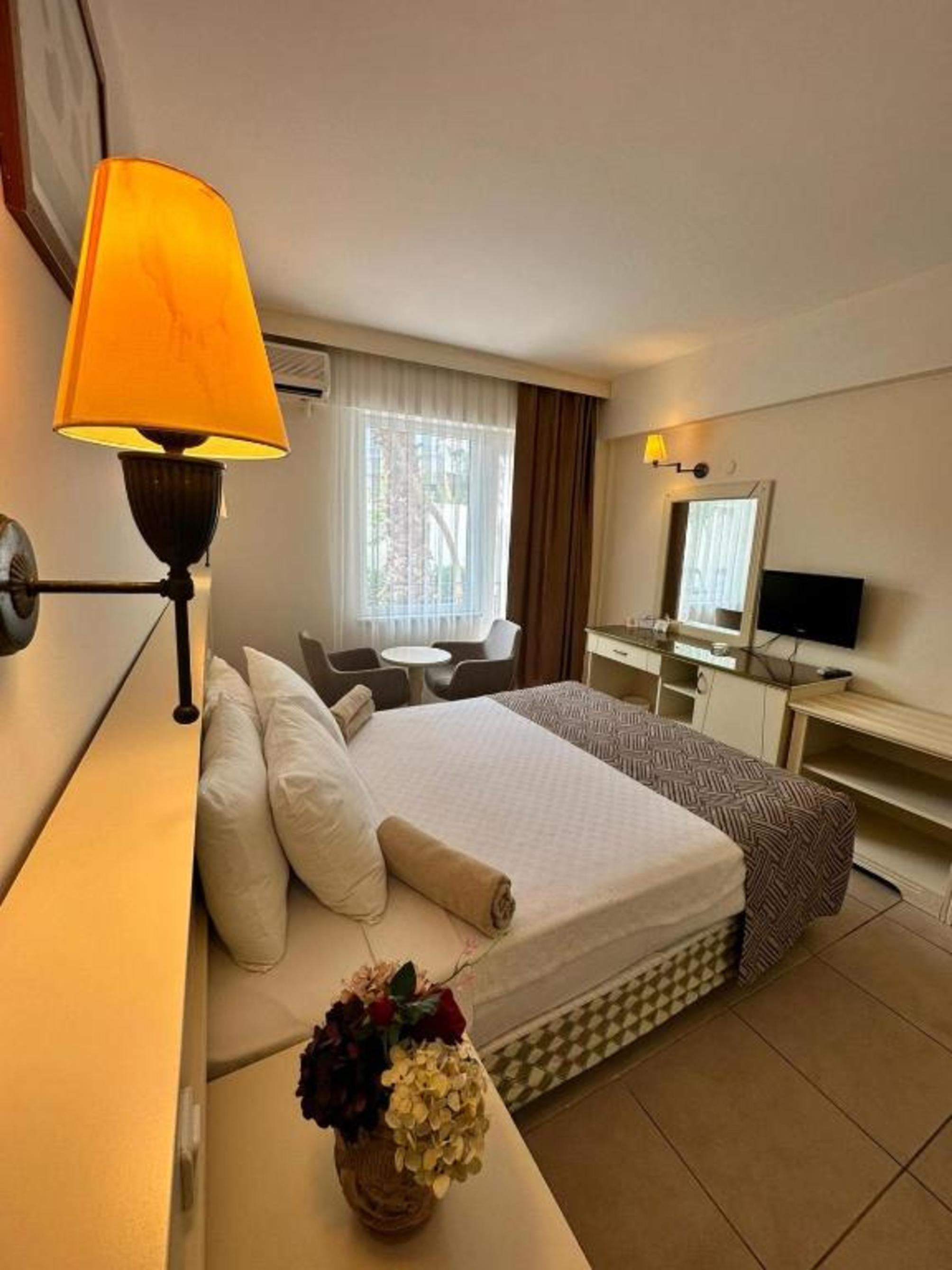 

Venezia - Bodrum - Smart Stay Beach Hotel