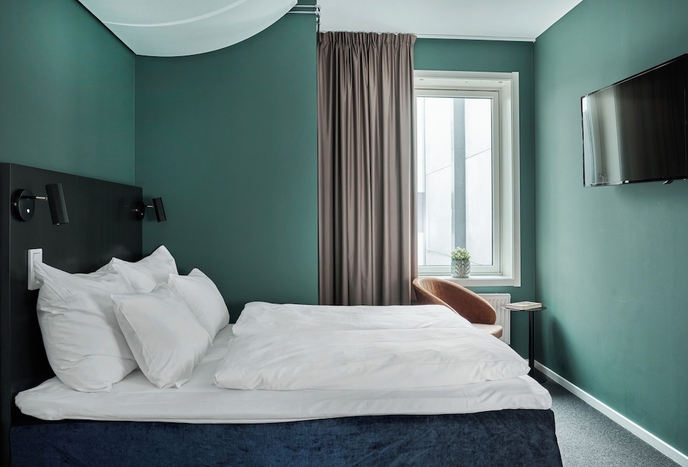 

Pisa - Oslo - Smarthotel Oslo