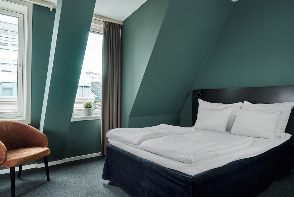 

Bologna - Oslo - Smarthotel Oslo