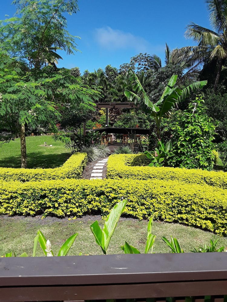 

Roma - Rarotonga - JJ's Retreat