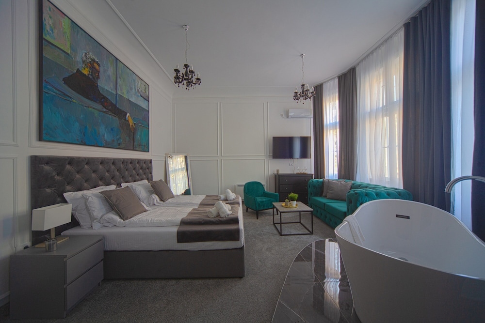 

Milano - Belgrado - Boutique Hotel Kings Palace