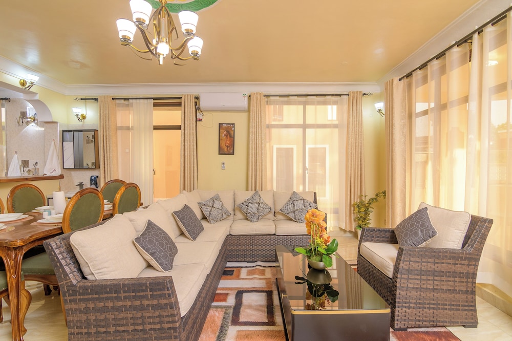 

Roma - Malindi - Dubai infinite luxury suites