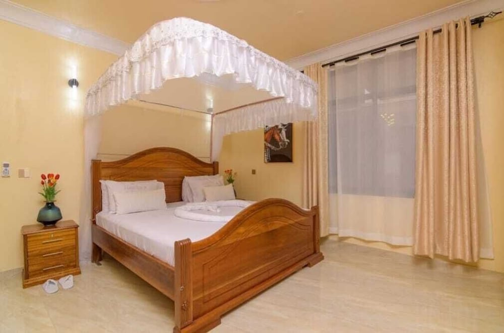 

Milano - Malindi - Dubai infinite luxury suites