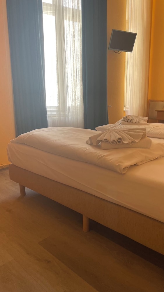 

Milano - Schöneberg - Hotel Spreewitz am Kurfürstendamm