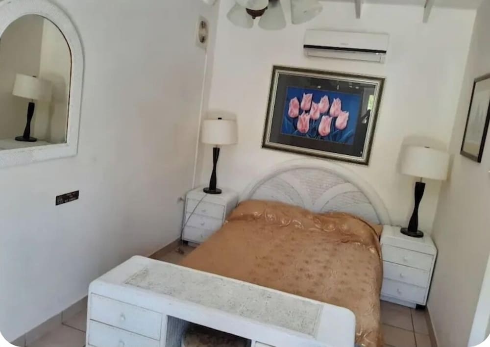 

Bologna - Palm Beach - First Day Hotel on Aruba
