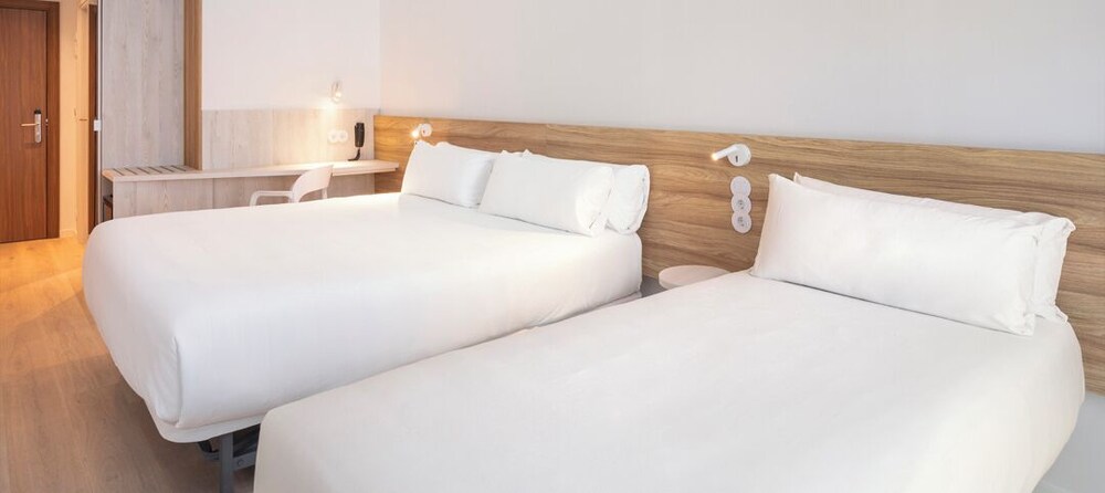 

Milano - Viana do Castelo - B&B Hotel Viana do Castelo