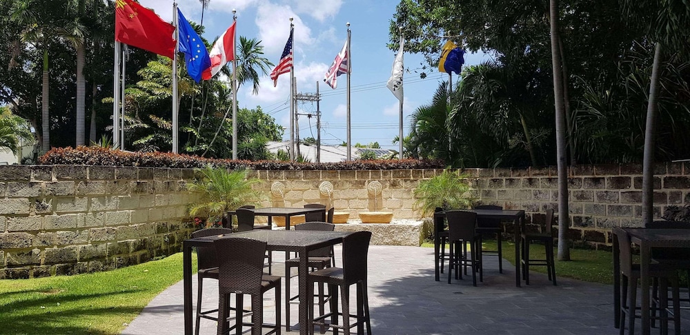 

Venezia - Durants - Radisson Aquatica Resort Barbados