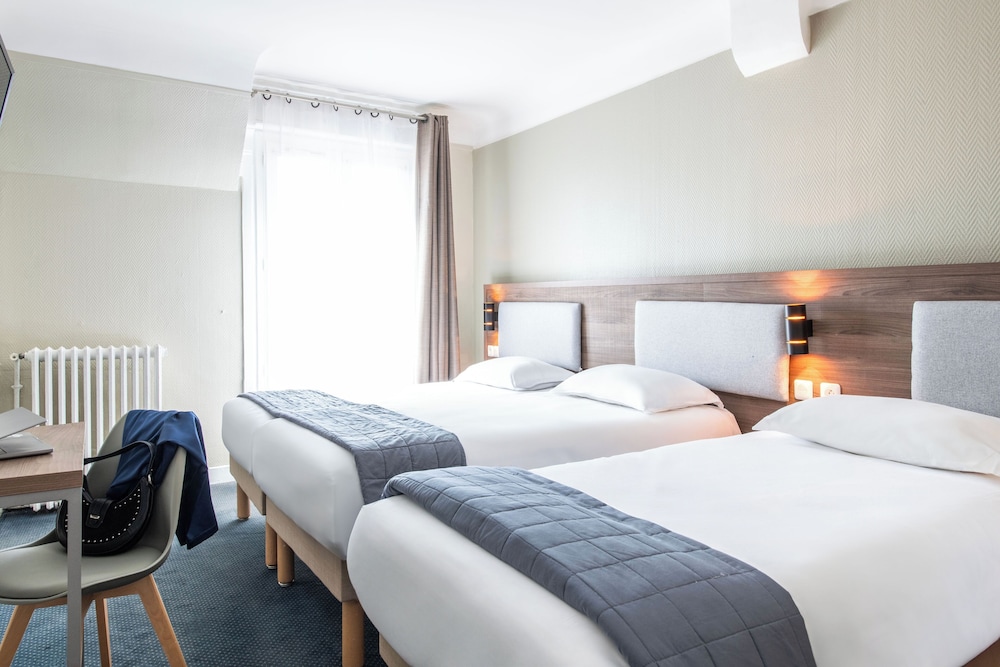 

Pisa - Bobigny - Hôtel Ambassadeur