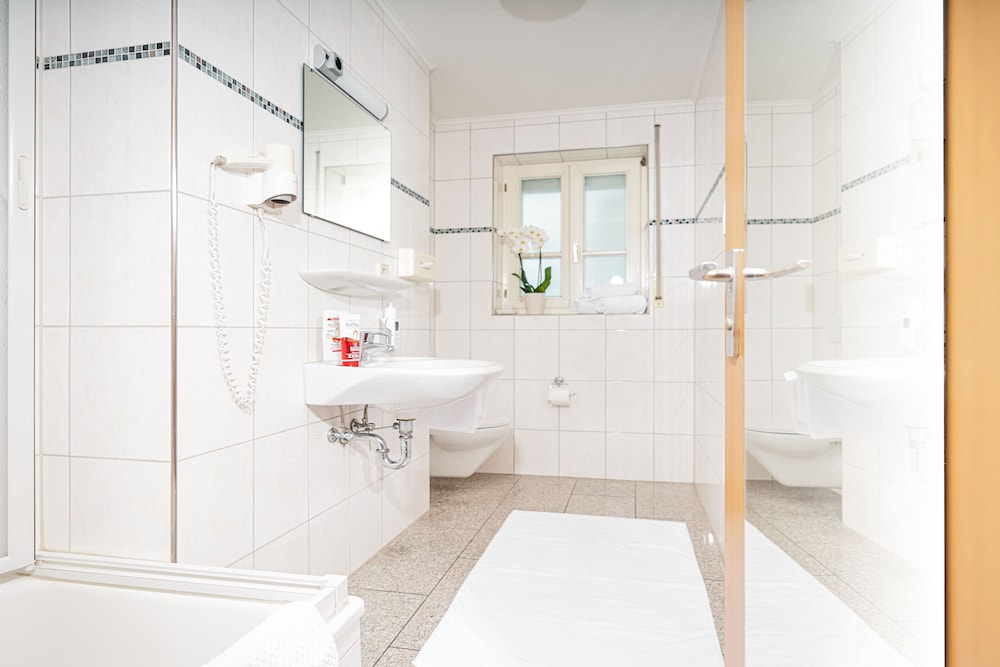 

Napoli - Stoccarda - Apart Business Hotel