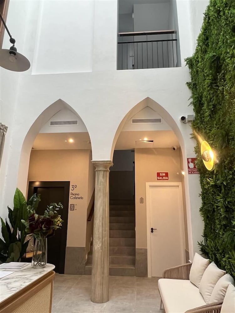 

Venezia - Cadice - Soho Boutique Columela