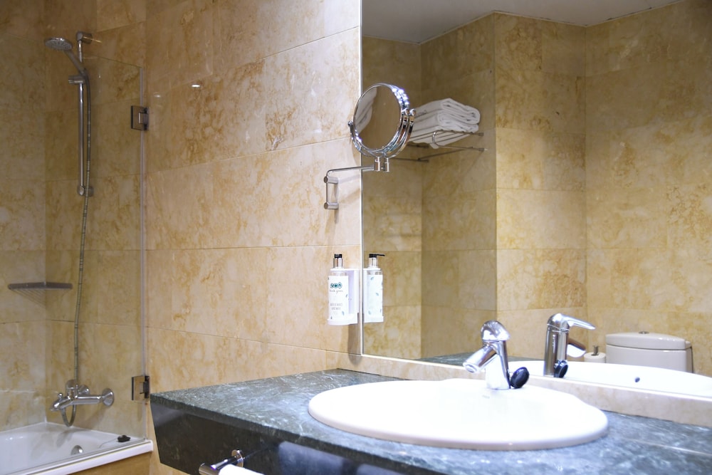 

Milano - Murcia - Sercotel Palacio de Tudemir