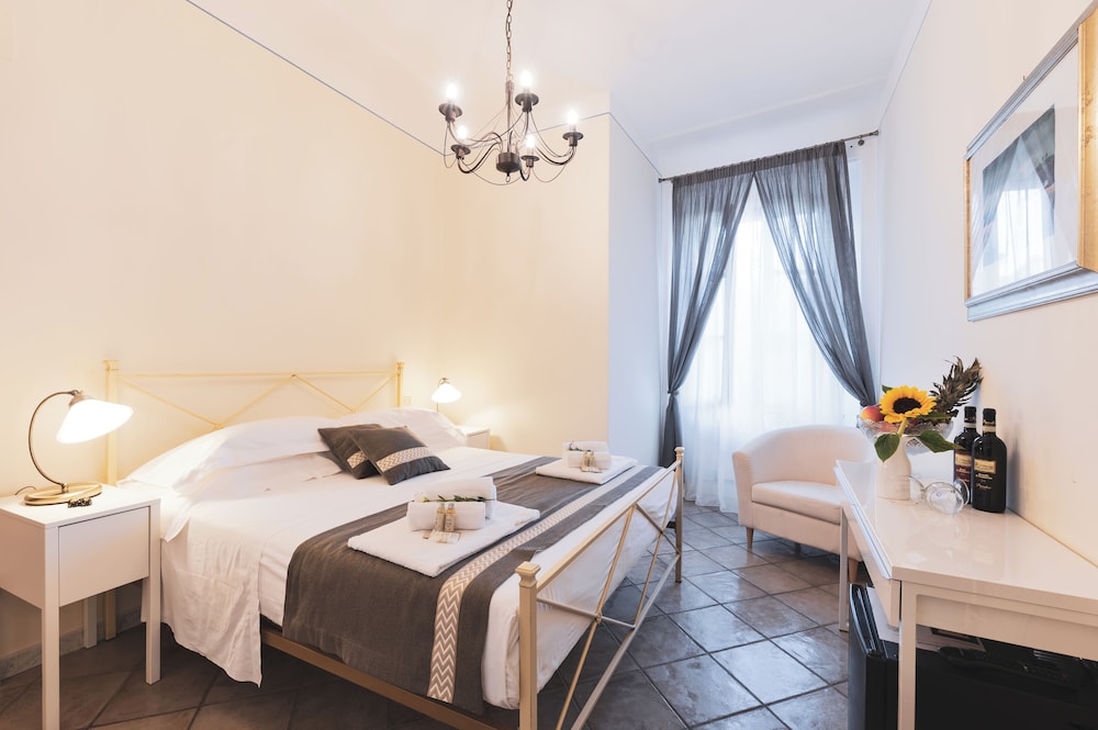 

Palermo - Montalcino - Albergo Giardino