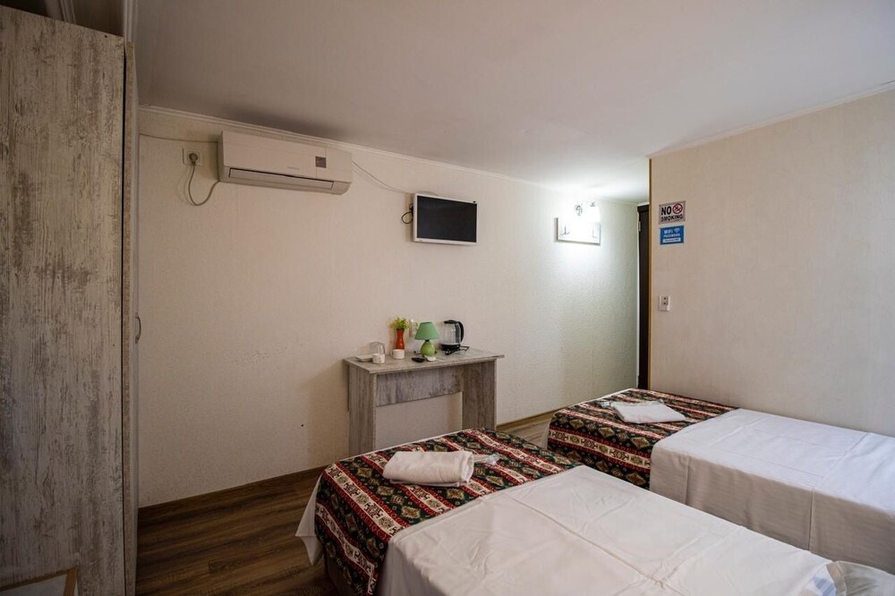 

Milano - Tbilisi - Harmony Hotel