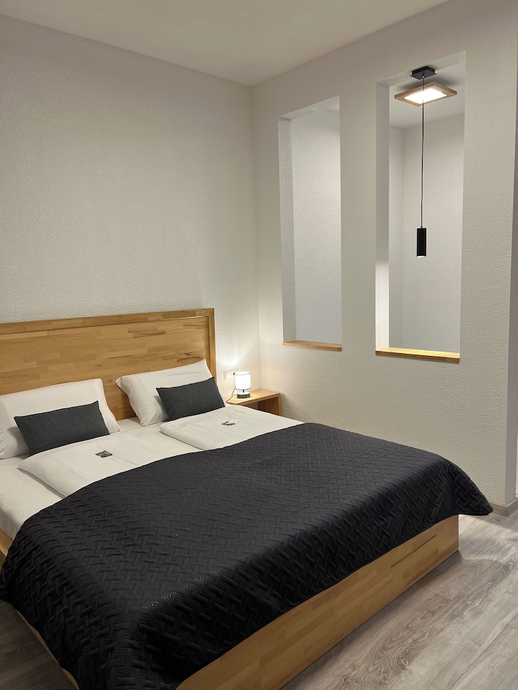 

Roma - Reutlingen - Hotel Residenz Luxury Apartments
