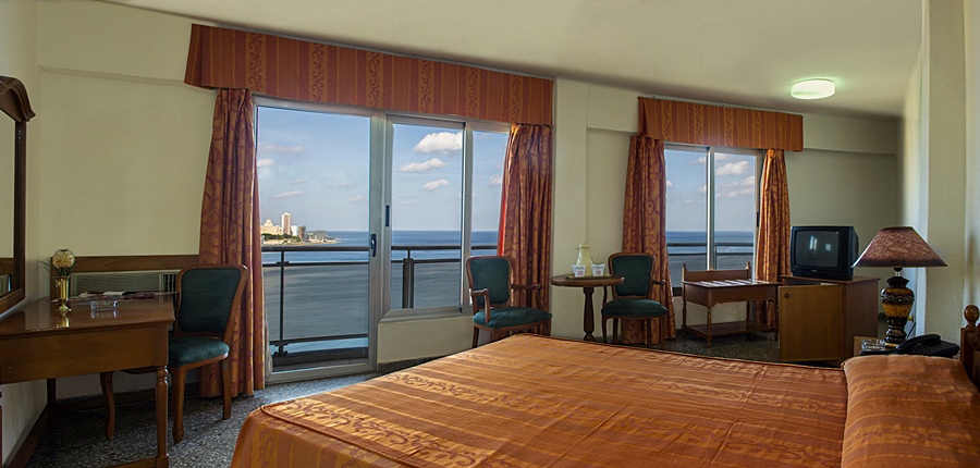 

Catania - Havana - Hotel Deauville