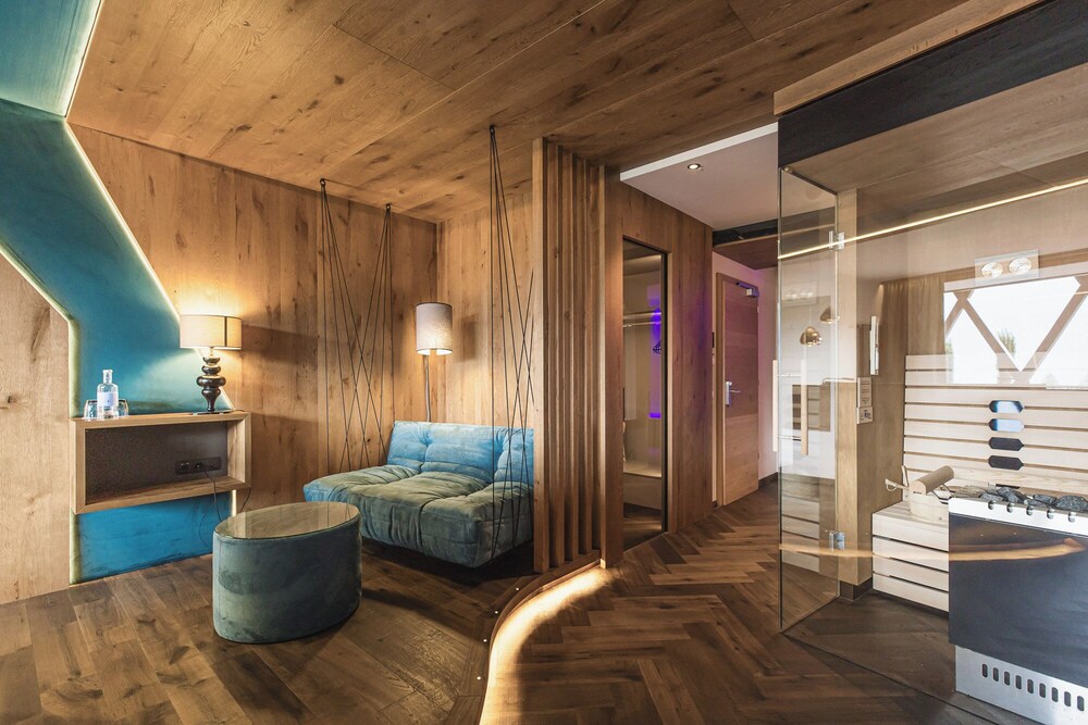 

Bari - Falzes - Terentnerhof 4*S active & lifestyle hotel